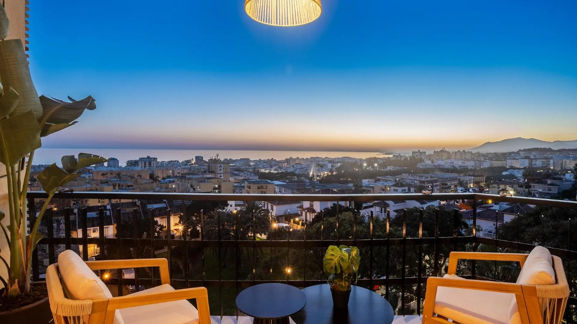 Sunsethome Marbella Modern 2 Beds Apartament With Sea View Apartment