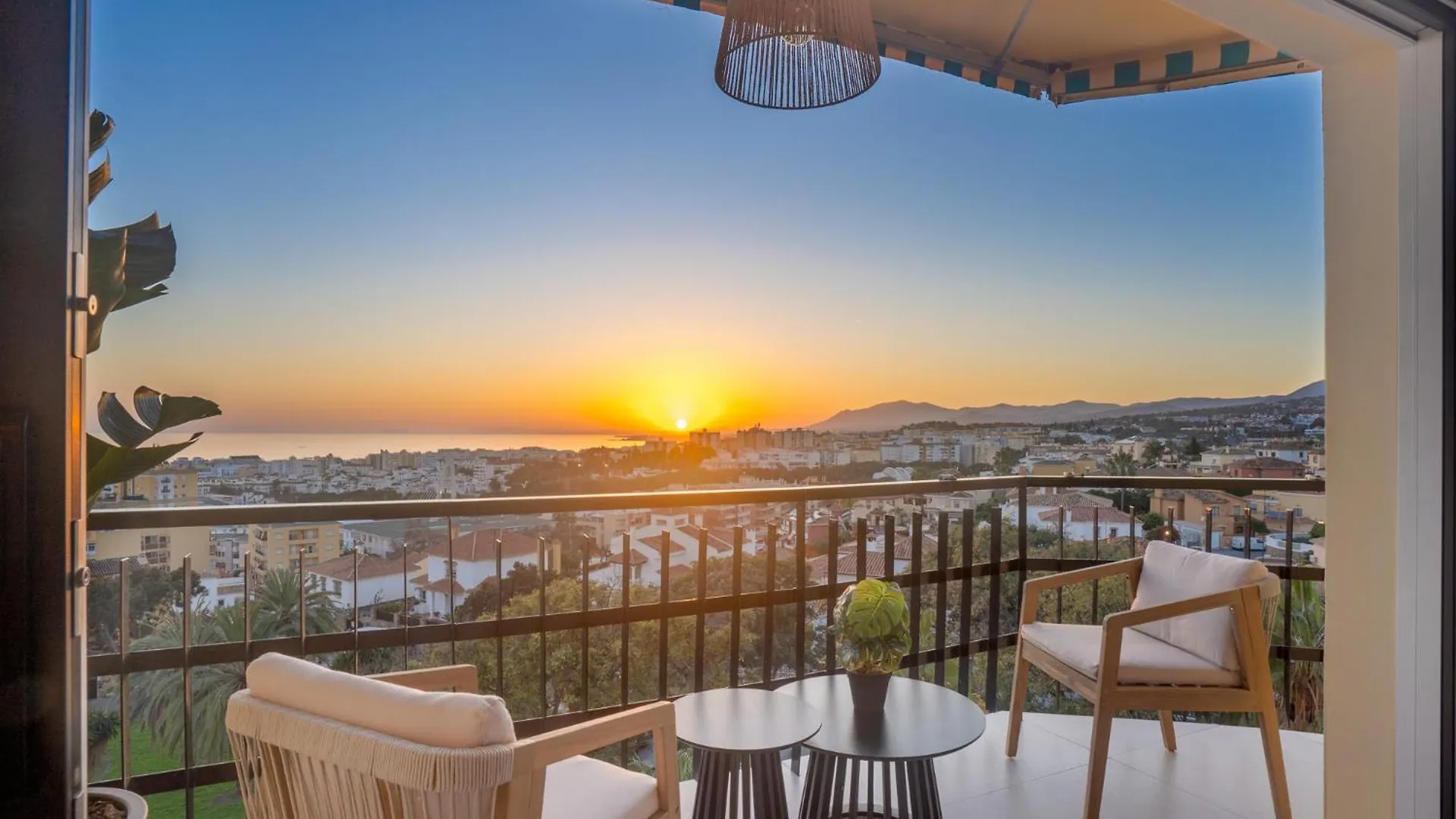 Sunsethome Marbella Modern 2 Beds Apartament With Sea View